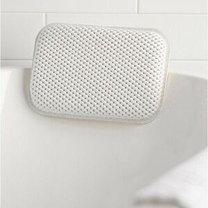 Quilted bath cushion